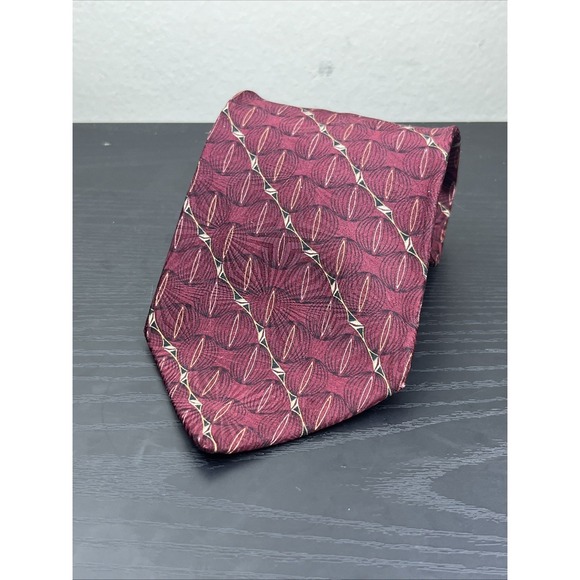 bill blass Other - Bill Blass Black Label Maroon Gold Pattern Neck Tie 59" Designer Tie